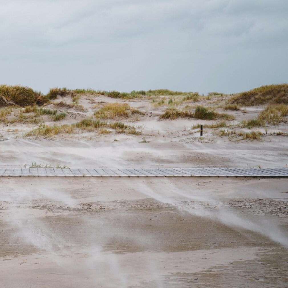 Sandverwehungen durch die Sturmflut 