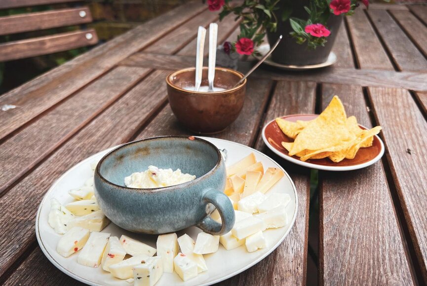 Käse und Snacks von der Friesischen Schafskäserei 