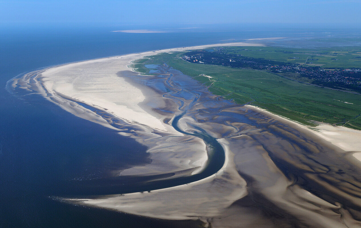 Luftaufnahme des Standes und der Landschaft