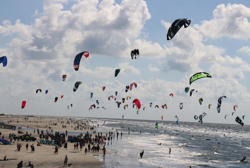 Kiter am Ordinger Strand